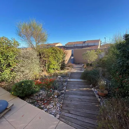 Βίλα T4 A Avec Piscine, 7 Pers, Wifi, Terrasse, Proche Et Commerces - Fr-1-81-578