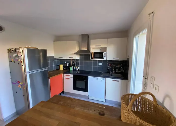T4 Avec Piscine Residentielle, 3 Chambres, Jusqu'a 7 Personnes - Fr-1-81-578 别墅 *